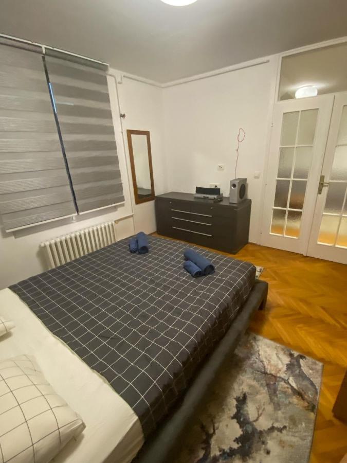 Lord's Apartment